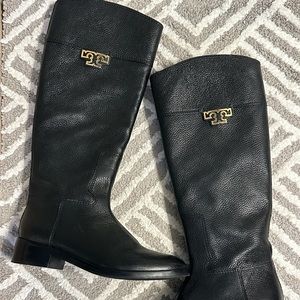 Barely worn Tory Burch Boots Size 10